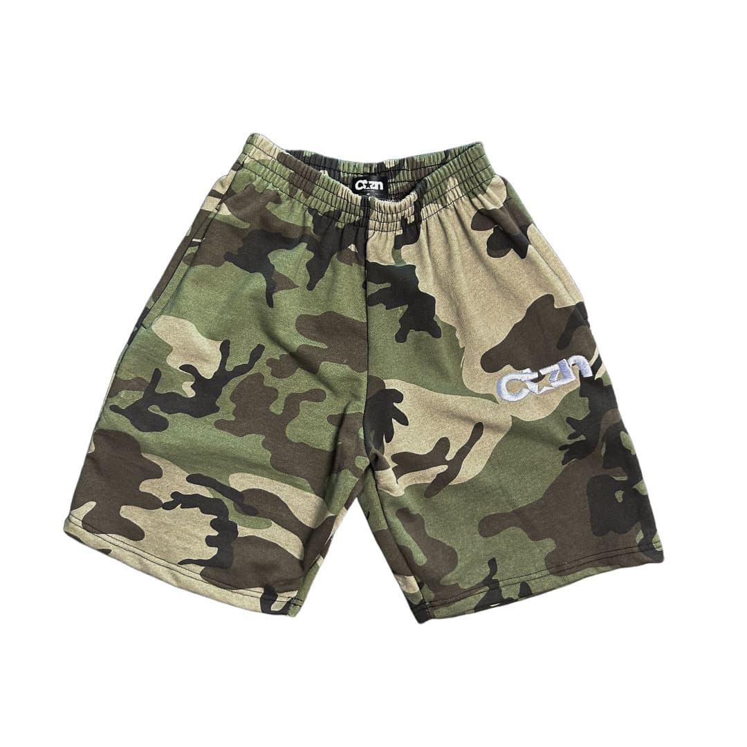 Camou shorts embroidered